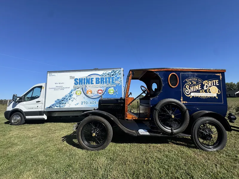 Shine Brite Model T and box truck